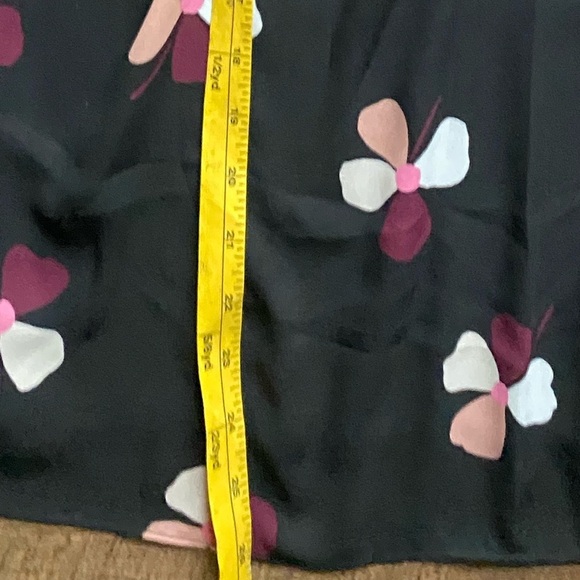KATE SPADE Black Floral ruffle blouse NWOT preppy cute chic spring chiffon sz S - Picture 13 of 14